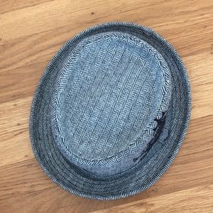 Headers hat